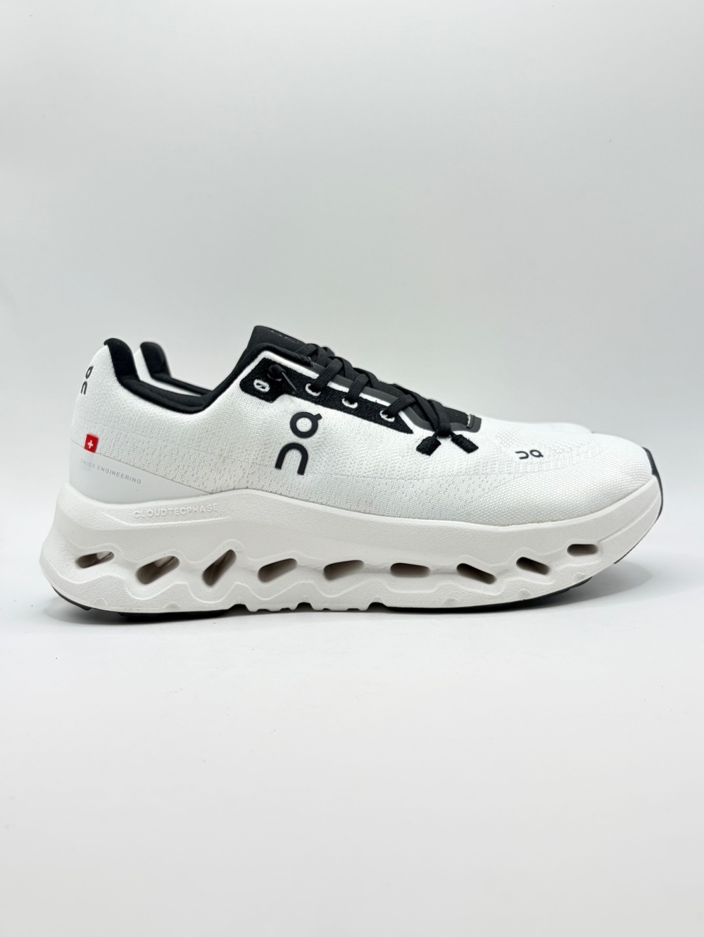 On Running Cloudtilt Women’s Shoes White Black Size 6.5 3WE10103252